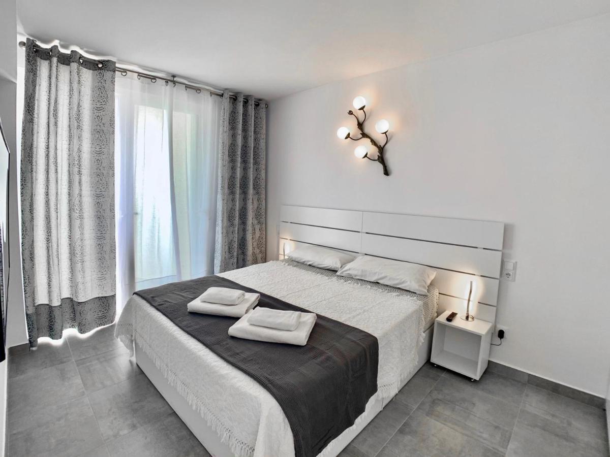 Clubrent - Edf Calpemar, Planta 8, Primera Linea Dış mekan fotoğraf